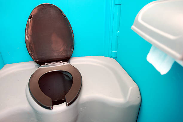 Portable Toilet Options We Offer in Minerva, OH